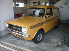 1976年クラブマン・エステート、サンドベージュ、走行9000KM,新規3年、¥2,790,000-